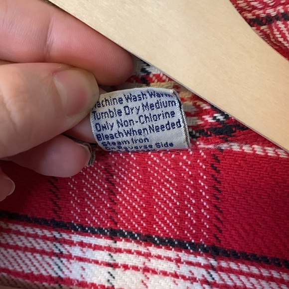 Big Mac Red White Flannel Button Down Lightweight Shacket Size Extra Large - Picture 4 of 5